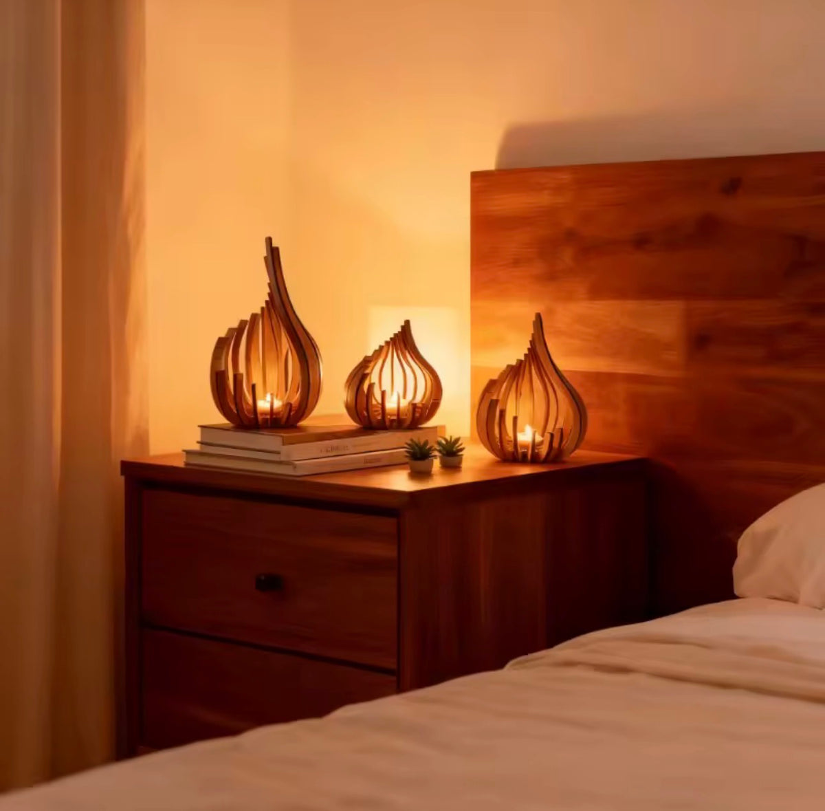 THE AUREN

Sculptural Wooden Candle Holder