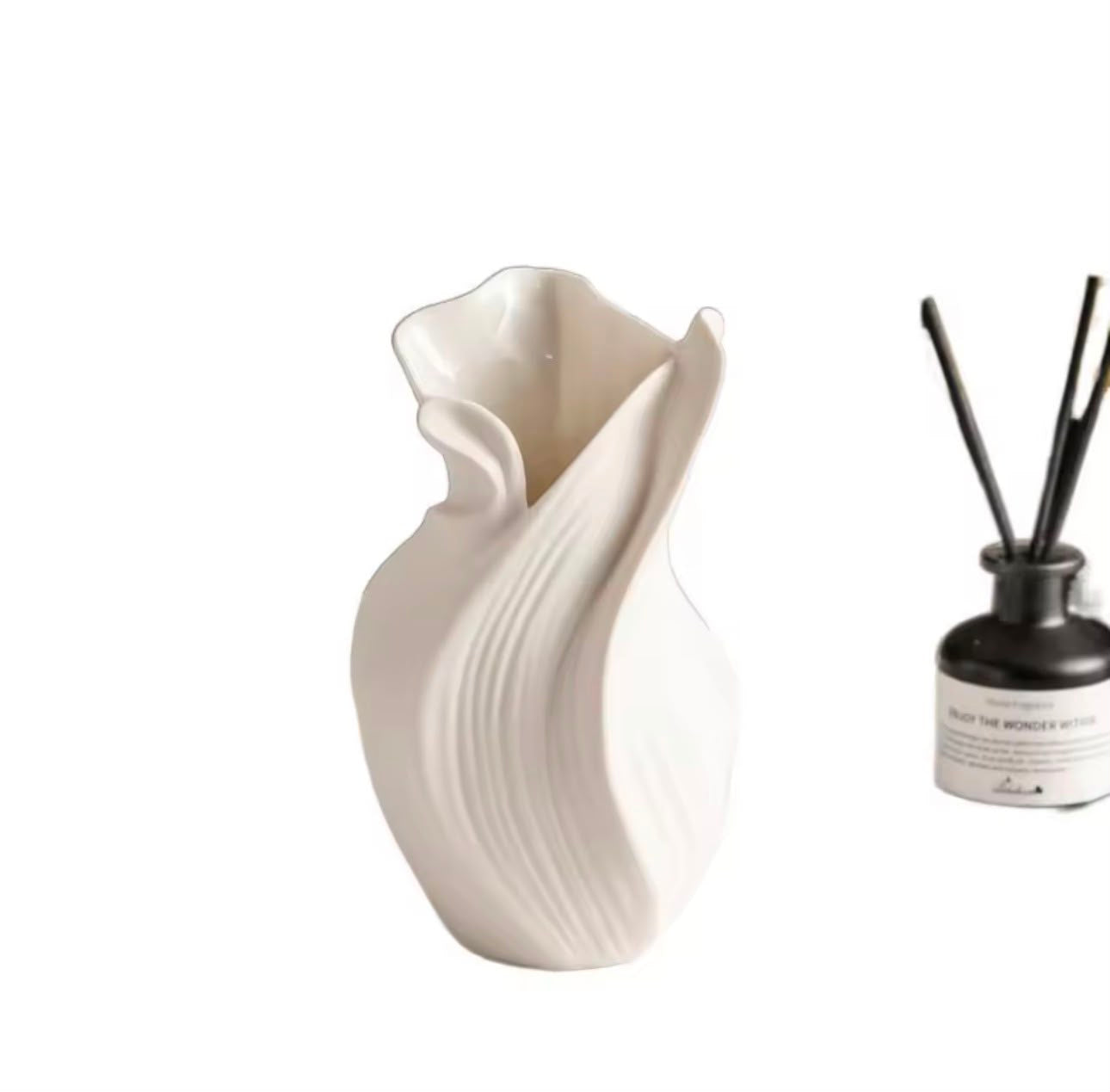 Nordic Aura Roating Ceramic Vase